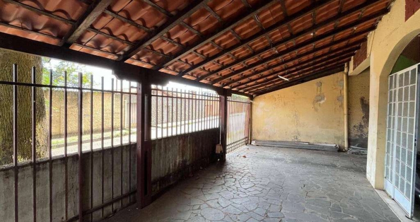 Duas casas no mesmo lote de 03 e 02 quartos venda,  por R$ 780.000 - João Pinheiro - Belo Horizonte/MG
