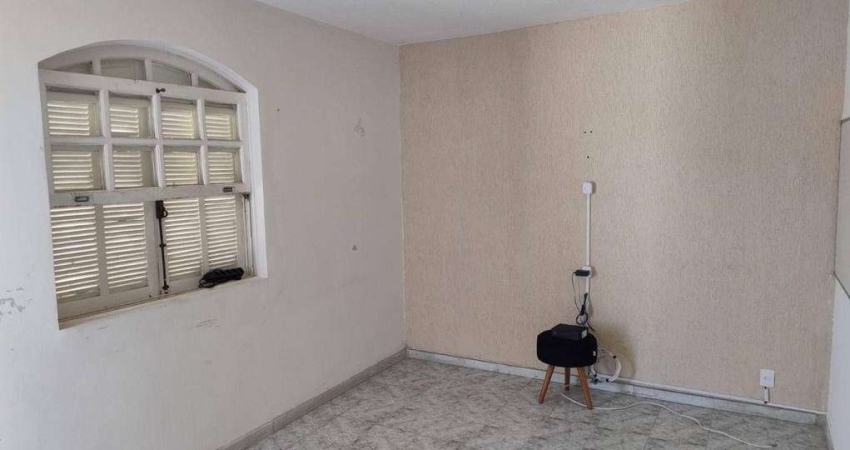 Classe A Imóveis apresenta: Casa de alto padrão no bairro Califórnia com acesso privilegiado