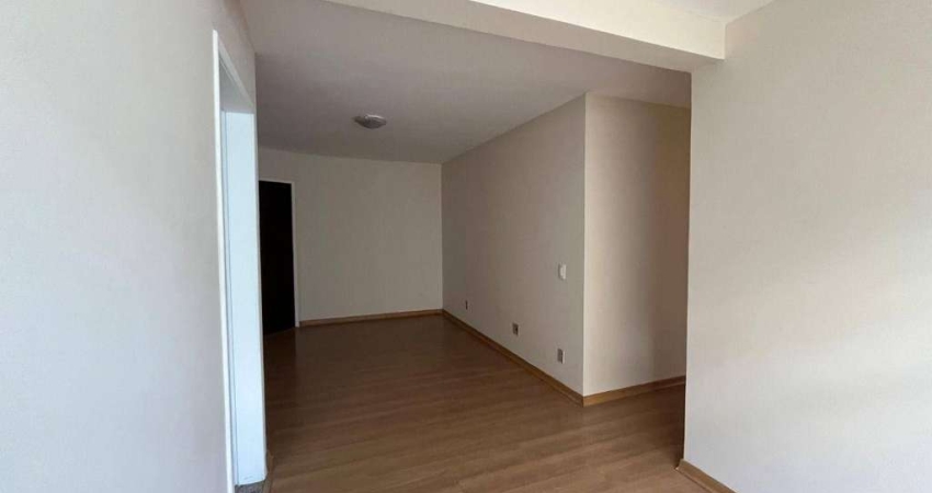 Classe A Imóveis oferece este Apartamento com 3 dormitórios à venda, 75 m² por R$ 449.000 - Coração Eucarístico - Belo Horizonte/MG