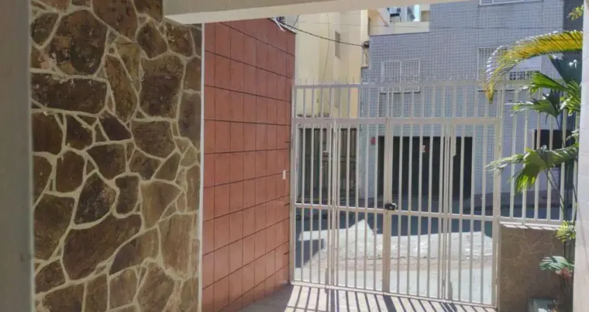 Classe A oferece esta Casa com 3 dormitórios para alugar, 200 m² por R$ 3.500/mês - Nova Suíssa - Belo Horizonte/MG