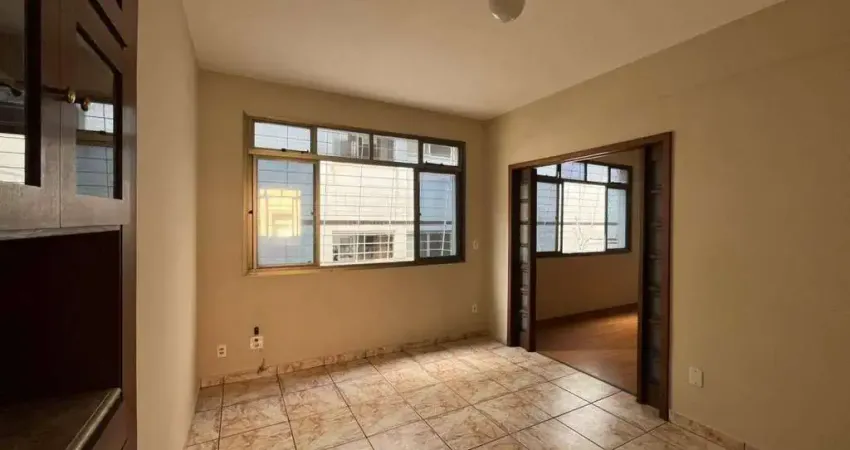 Classe a imóveis apresenta: amplo apartamento no coração eucarístico