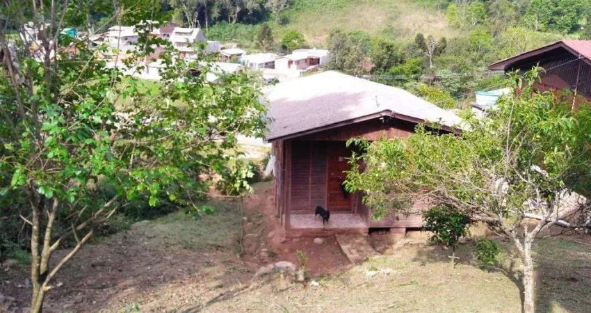 Ferreira Negócios Imobiliários Vende	Casa em Caxias do Sul Bairro Nossa Senhora das Graças Casa