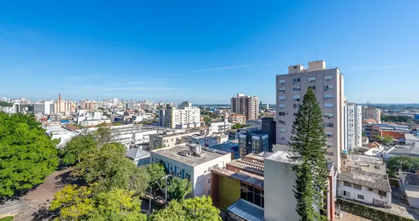 Apartamento três quartos e duas vagas no bairro Moinhos de Vento