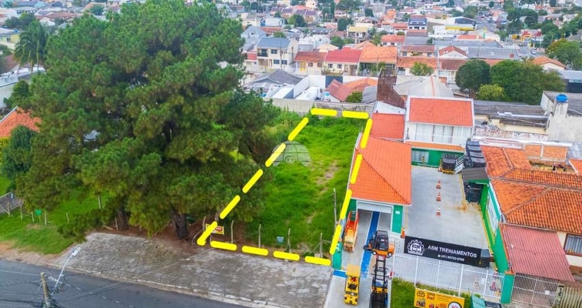 Terreno à venda na Rua Carlópolis, 717, Pinheirinho, Curitiba