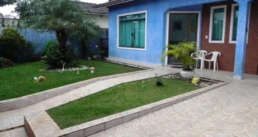 VENDO ou TROCA - Ótima Casa - Jardim Ribamar - Peruíbe.
Área Terreno: 360 m² / Área Construída: 127