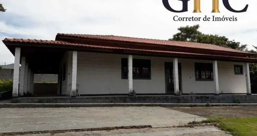 OPORTUNIDADE - CASA A VENDA - Cond. Terras de São Francisco.
Área Construída: 190 m² / Área Terreno