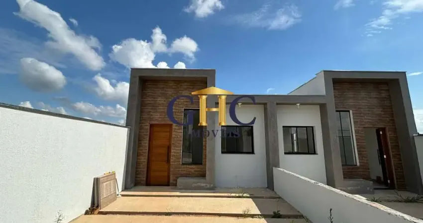 GRANDE OPORTUNIDADE - CASAS À VENDA - JARDIM SÃO LUCAS - SALTO DE PIRAPORA/SP.
Área Construída: 65