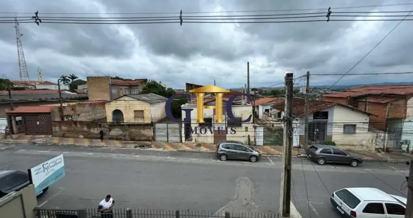 Alugo sala comercial no centro, segundo pavimento do cartório de salto de pirapora/sp