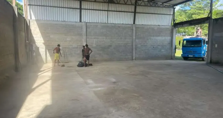 Galpão para Locação em Itaboraí, Calundu, 2 banheiros