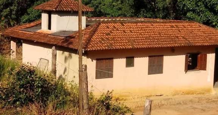 Sítio para Venda em Silva Jardim, Caxito, 3 dormitórios, 1 banheiro, 1 vaga