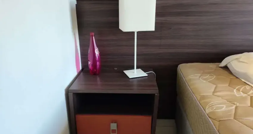 Flat para Locação em Itaboraí, Jardim Imperial, 1 dormitório, 1 suíte, 1 banheiro, 1 vaga