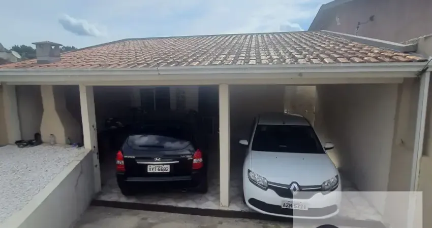 Casa com 2 quartos à venda na Avenida Curitiba, 2097, Iguaçu, Araucária