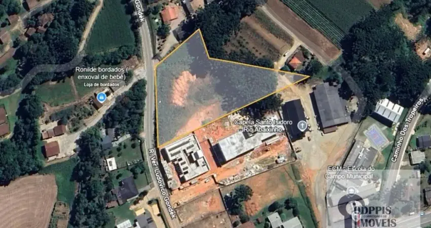Área Urbana à Venda no Rio Abaixinho, Araucária – 7.358,80m²