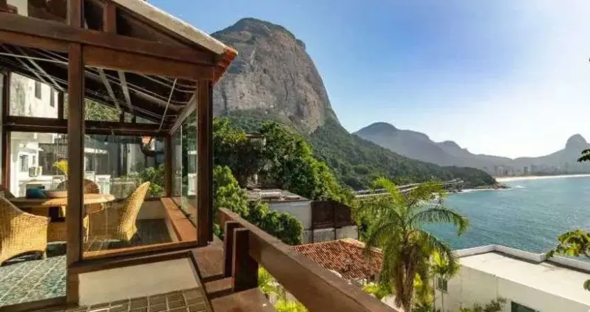 Casa em condomínio fechado com 4 quartos à venda na Rua Jackson de Figueiredo, Joá, Rio de Janeiro