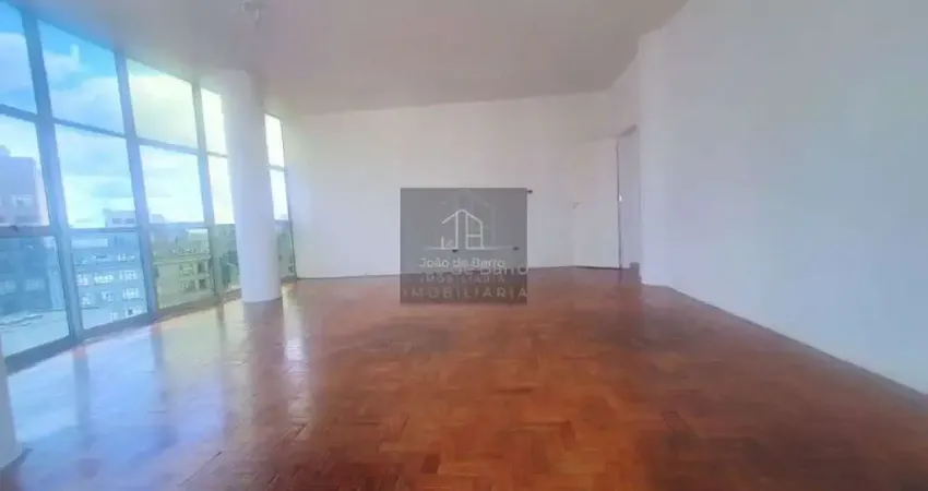 Casa comercial para alugar na Rua José Bonifácio, 24, Sé, São Paulo