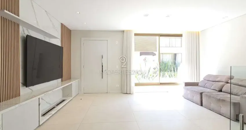 Casa com 3 quartos à venda na Rua Miguel Tschannerl, Vista Alegre, Curitiba