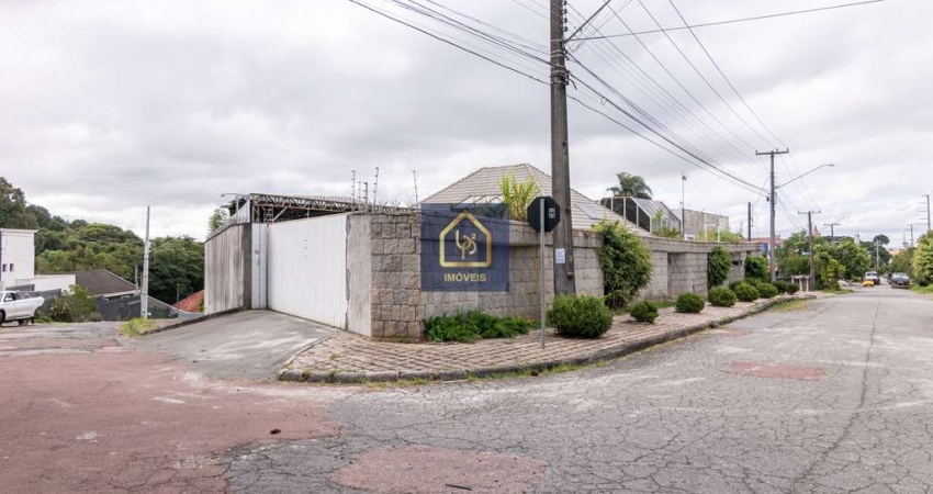 Area / Complexo Comercial à venda. São 2.400m2 de terreno por R$ 4.950.000 no bairro Abranches em Curitiba/PR