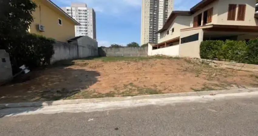 Terreno à venda na Avenida Villa Lobo, 630, Loteamento Villa Branca, Jacareí