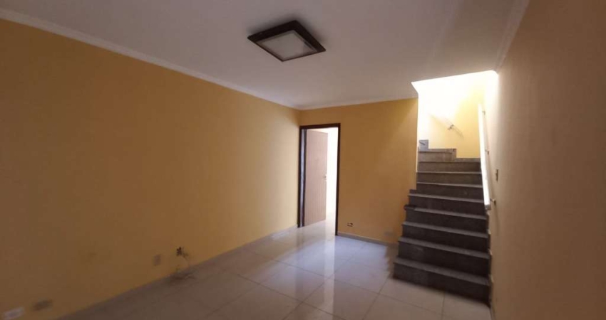 Sobrado com 3 quartos na Vila Capela