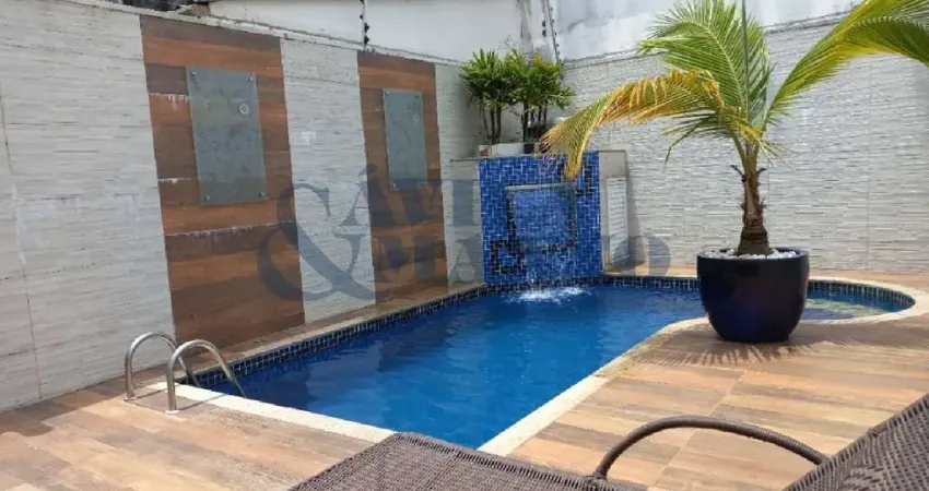 Casa de Luxo na Mooca: 3 quartos, 3 suítes, 6 banheiros e 4 vagas - São Paulo-SP - 223m²
