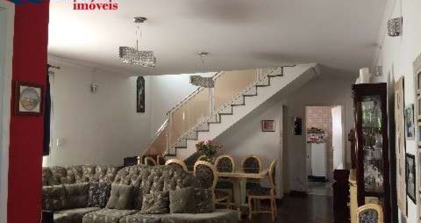 Casa com 4 quartos para alugar na Mooca, São Paulo 