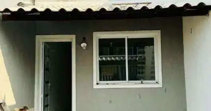 Casa à venda em Rio de Janeiro, Encantado, com 2 suítes, com 90 m²