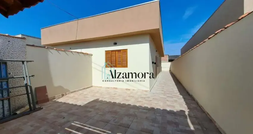 Casa Geminada 2 dormitórios no bairro Nova Itanhaém - Interior Itanhaém/SP