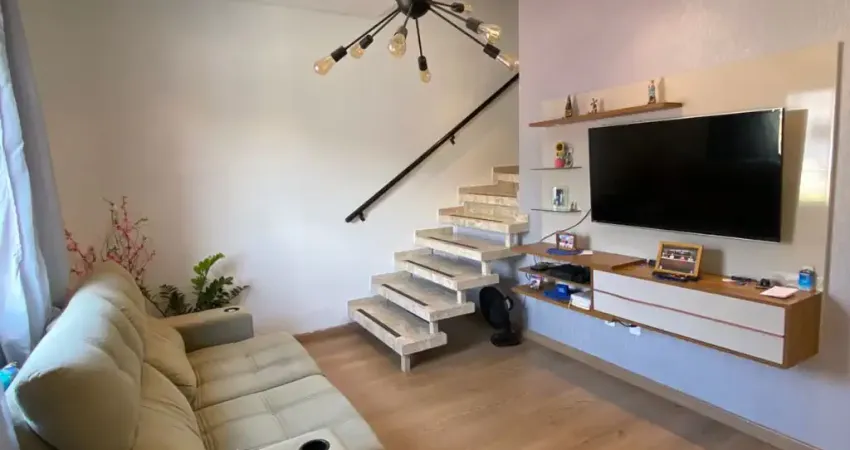 Casa em condomínio fechado com 2 quartos à venda no Jardim Santa Helena, Poá 