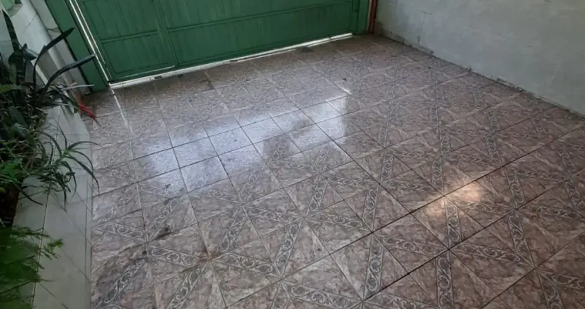 Casa com 2 Dormitórios à Venda no Jardim Nova Poá, Poá/SP - 139m²