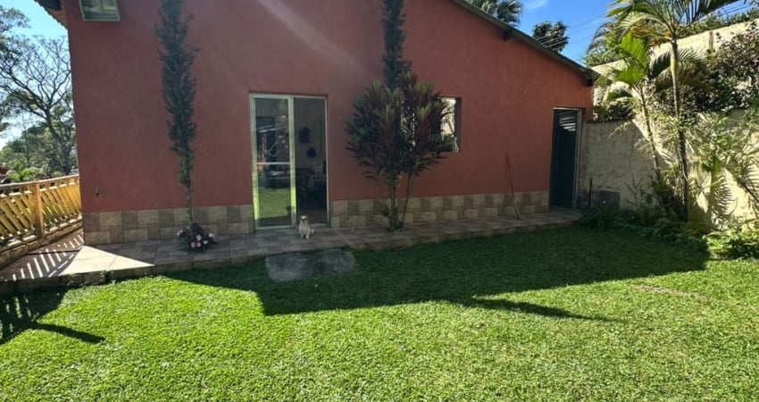 Linda chácara a venda em Palmeira Suzano/SP