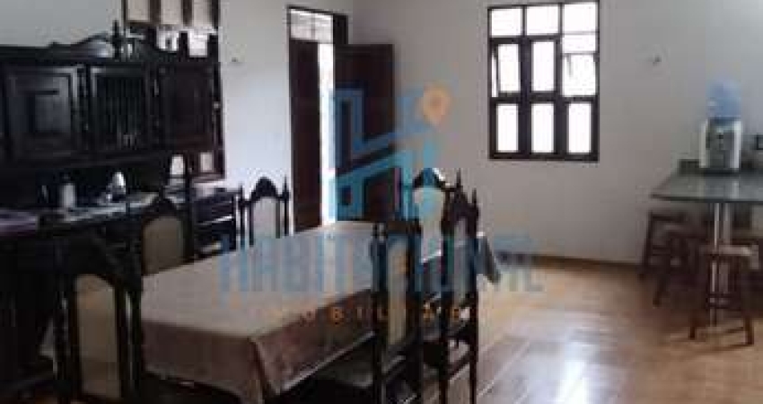 Casa com 4 quartos à venda na Nascimento de Castro, 858, Dix-Sept Rosado, Natal