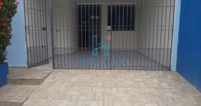 Casa com 4 quartos à venda na Doutor Raul Alencar, 707, Barro Vermelho, Natal