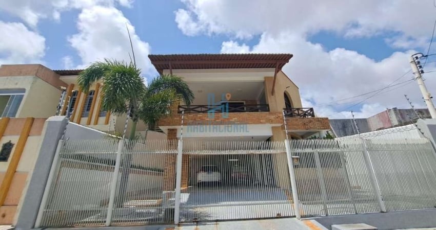 Casa com 3 quartos à venda na Coronel Silvino Bezerra, 1186, Lagoa Seca, Natal