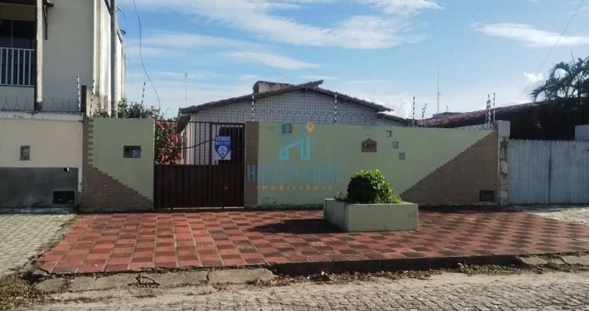 Casa com 3 quartos à venda na Doutor Mário Medeiros, 52, Cohabinal, Parnamirim