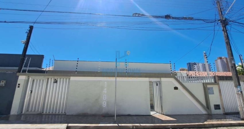 Casa com 3 quartos para alugar na Rua São José de Mipibu, 1489, Lagoa Nova, Natal