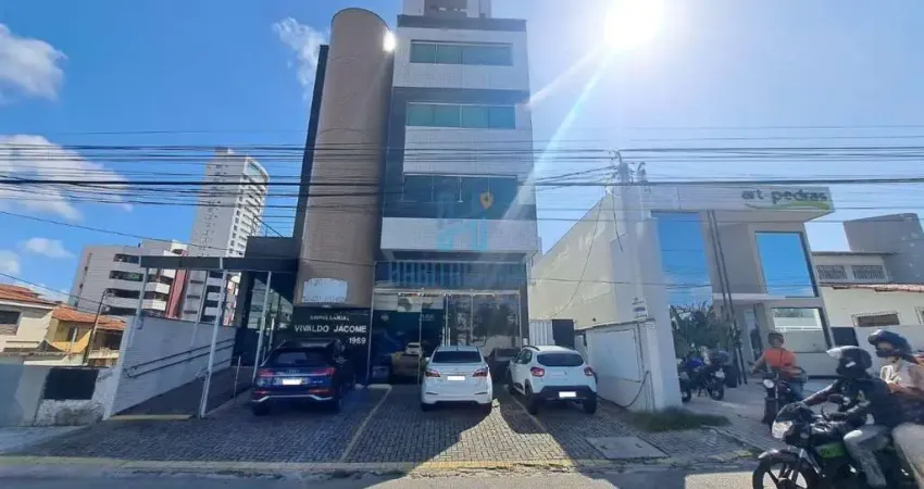 Sala comercial para alugar na Rua Rainuindo Chaves, 1969, Candelária, Natal