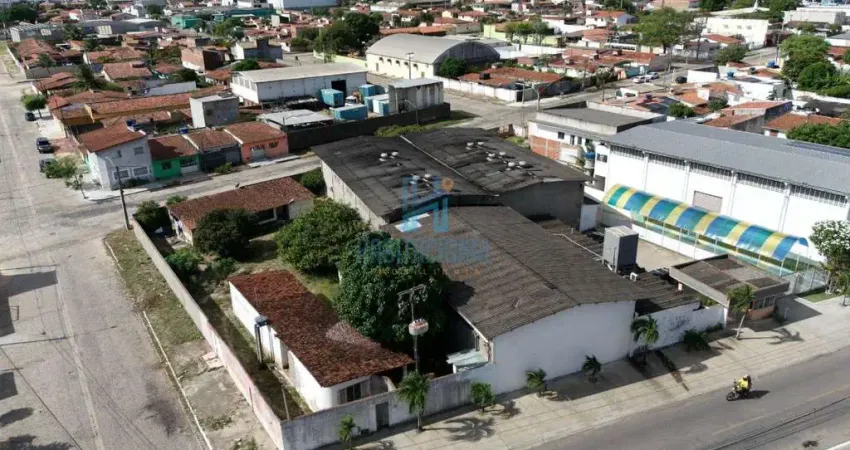 Barracão / Galpão / Depósito à venda na Presidente Getúlio Vargas, 184, Centro, Parnamirim