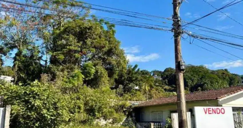 Terreno com 400m² e Vista para o Mar na Ponta de Baixo – São José/SC!