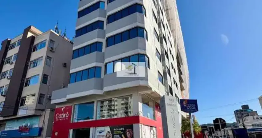 Sua Oportunidade no Coração do Kobrasol: Sala Comercial no Edifício Quefren à Venda