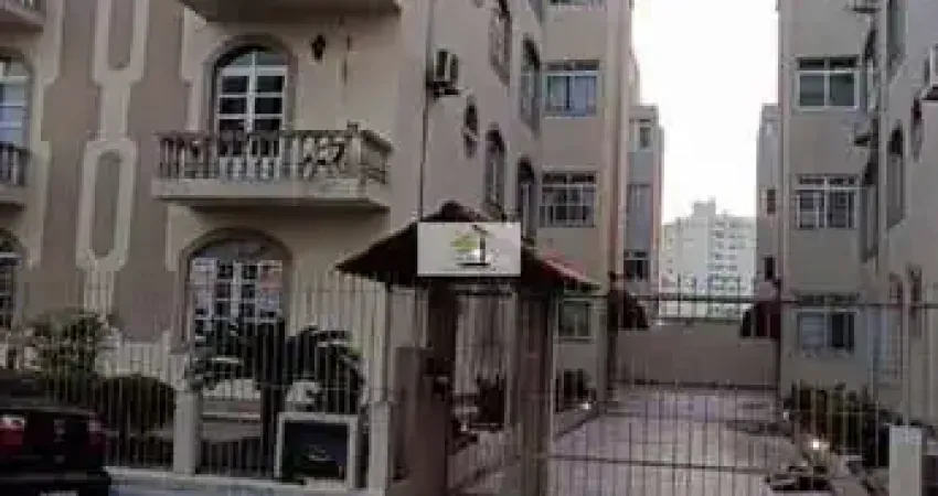 Linda Kitinete semi mobiliada com excelente localização no Kobrasol