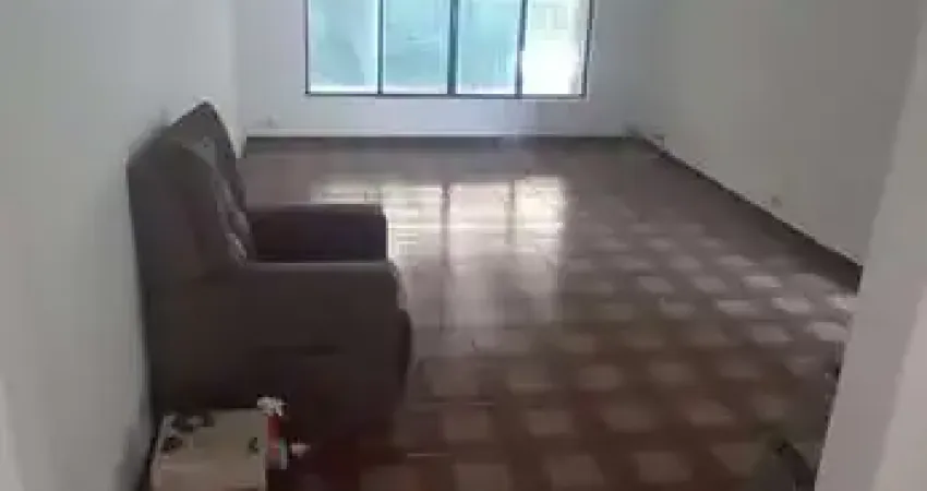 Casa com 3 quartos à venda na Rua Dom Sebastião do Rego, Vila Gumercindo, São Paulo