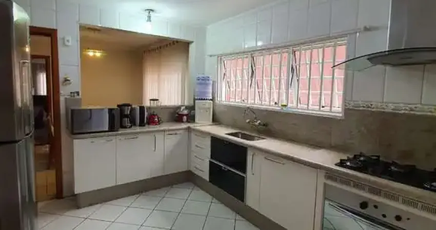 Casa com 3 quartos à venda na Rua Antônio Cantarella, Vila Santo Estéfano, São Paulo