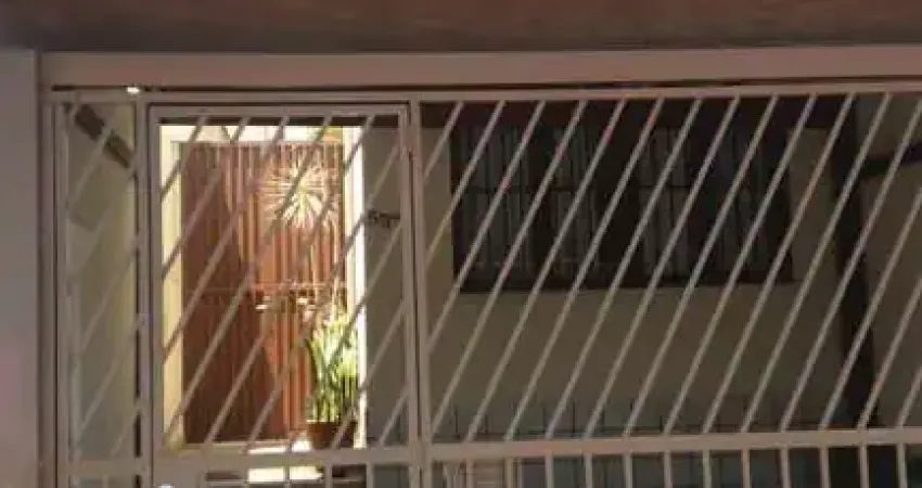 Casa com 3 quartos à venda na Rua Diogo Freire, Bosque da Saúde, São Paulo