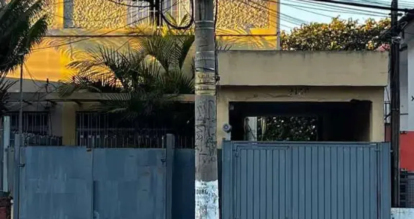 Sobrado comercial ou residencial na bosque da saúde -  são paulo 3d 2v - térrea aos fundos