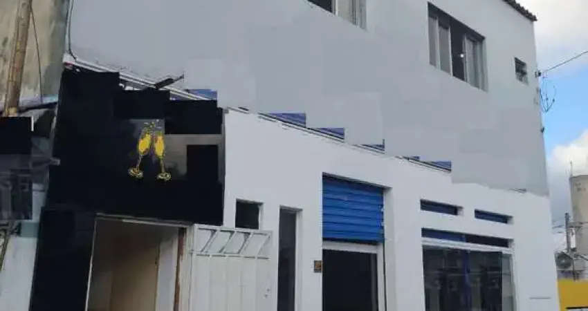 Prédio à venda na Rua Tapaxanas, Piraporinha, Diadema