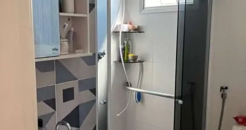 Apartamento venda 2 dormitórios ,sala dois ambientes com saca luz de led em volta um acabamento maravilhoso, cozinha repleta de armários com piso excelente área de serviço ja com porta separando andar
