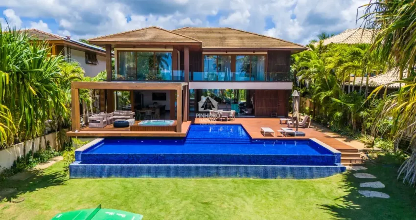 Mansão beira mar em praia do forte, proximo as piscinas naturais