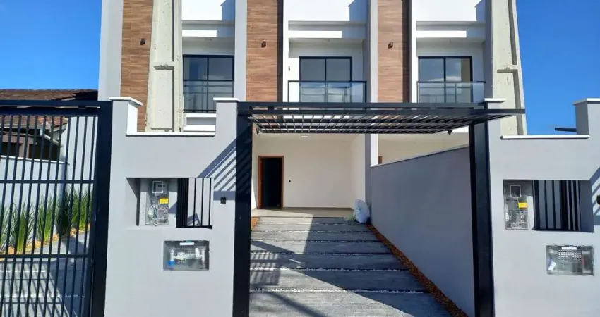 Casa com 3 quartos à venda na Rua São Firmino, Vila Nova, Joinville