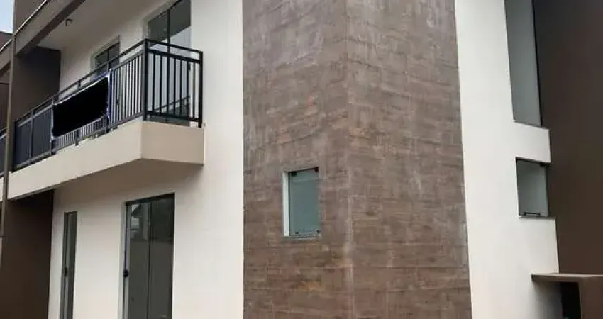 Sobrado à venda no bairro Aventureiro - Joinville/SC