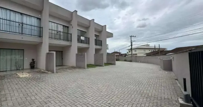 Casa com 2 quartos à venda na Vila Nova, Joinville 